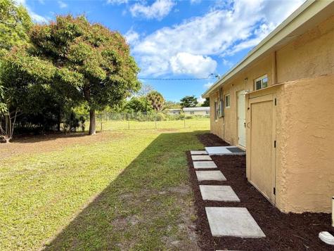 2943 NW 13th Street Fort Lauderdale FL 33311