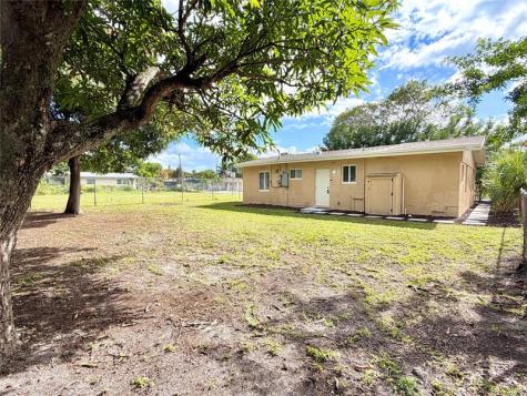 2943 NW 13th Street Fort Lauderdale FL 33311