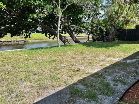 2000 SW 28th Avenue Fort Lauderdale FL 33312
