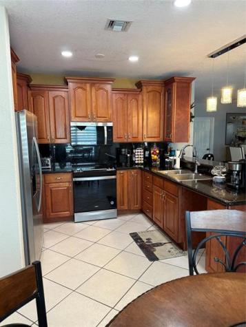 2000 SW 28th Avenue Fort Lauderdale FL 33312