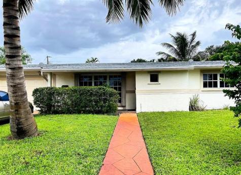 4521 NW 6th Street Plantation FL 33317