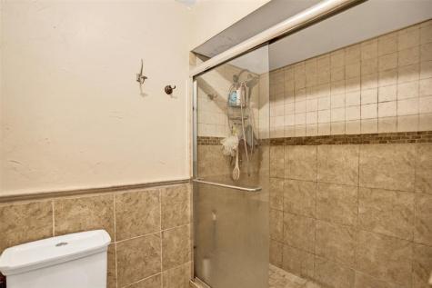 3808 NW 73rd Way Coral Springs FL 33065