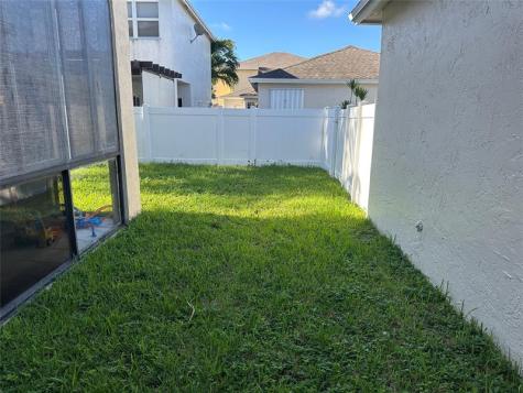 12018 NW 13th Street Pembroke Pines FL 33026
