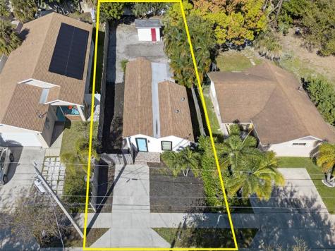 181 NE 15th Terrace Boca Raton FL 33432