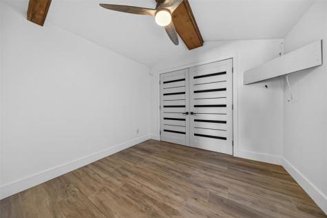 181 NE 15th Terrace Boca Raton FL 33432