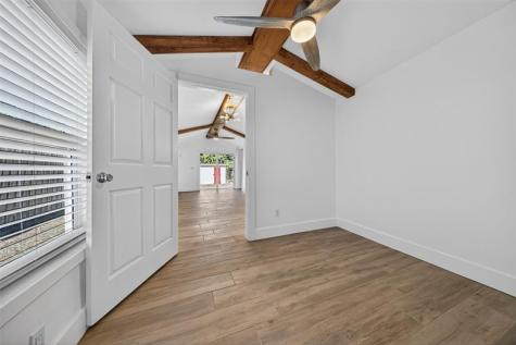 181 NE 15th Terrace Boca Raton FL 33432