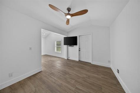 181 NE 15th Terrace Boca Raton FL 33432