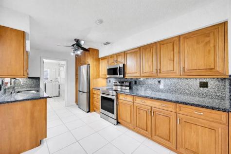 3044 NE 15th Terrace Oakland Park FL 33334