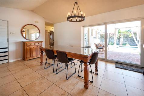 741 NW 97th Terrace Pembroke Pines FL 33024