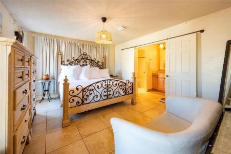 741 NW 97th Terrace Pembroke Pines FL 33024