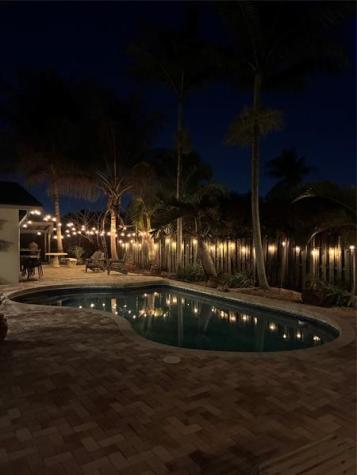 741 NW 97th Terrace Pembroke Pines FL 33024