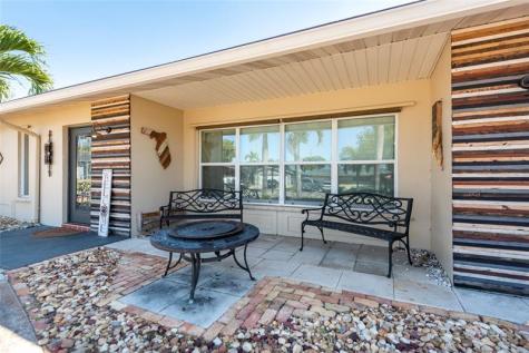741 NW 97th Terrace Pembroke Pines FL 33024