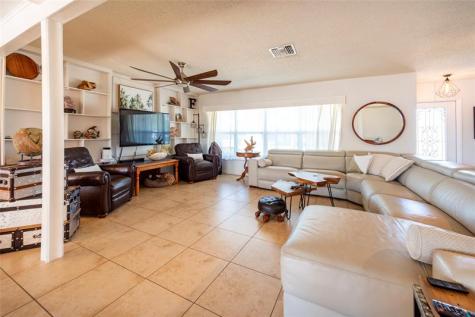 741 NW 97th Terrace Pembroke Pines FL 33024