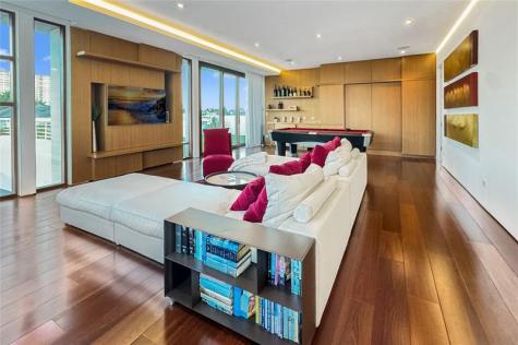 10 Pelican Drive Fort Lauderdale FL 33301