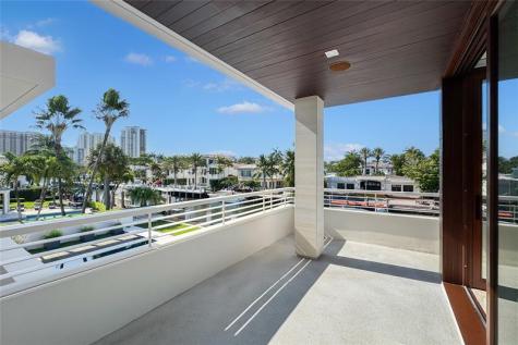 10 Pelican Drive Fort Lauderdale FL 33301