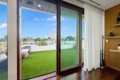 10 Pelican Drive Fort Lauderdale FL 33301