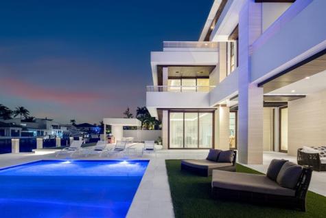 10 Pelican Drive Fort Lauderdale FL 33301