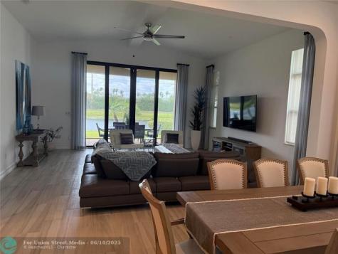 8467 Grand Prix Lane Boynton Beach FL 33472