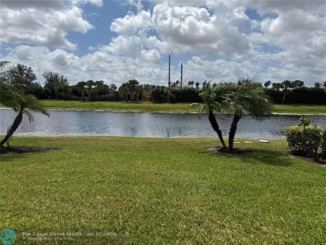 8467 Grand Prix Lane Boynton Beach FL 33472