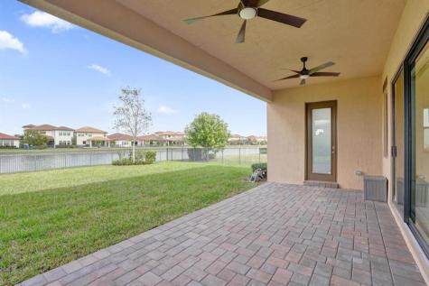 12195 Lake Trail Lane Parkland FL 33076