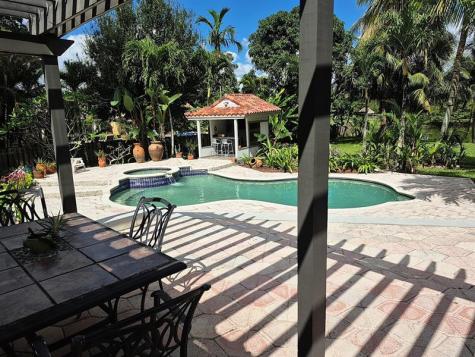 11081 SW 30th Court Davie FL 33328