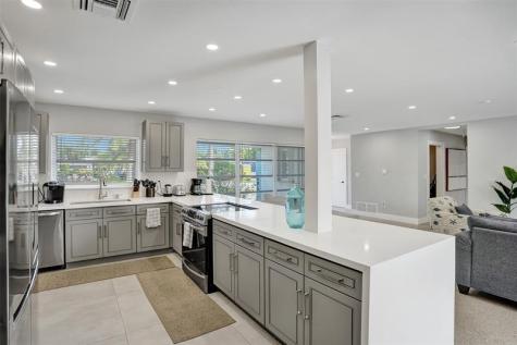 260 Allenwood Drive Lauderdale By The Sea FL 33308