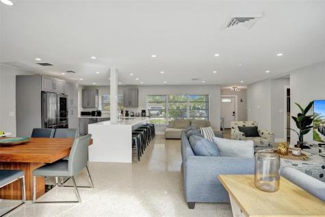 260 Allenwood Drive Lauderdale By The Sea FL 33308