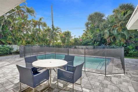 260 Allenwood Drive Lauderdale By The Sea FL 33308