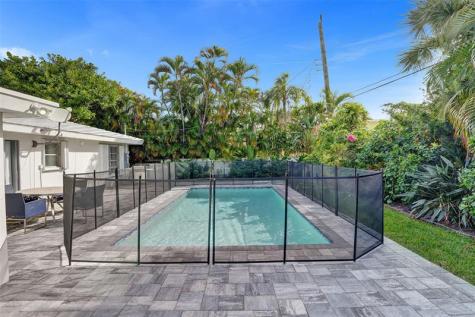 260 Allenwood Drive Lauderdale By The Sea FL 33308