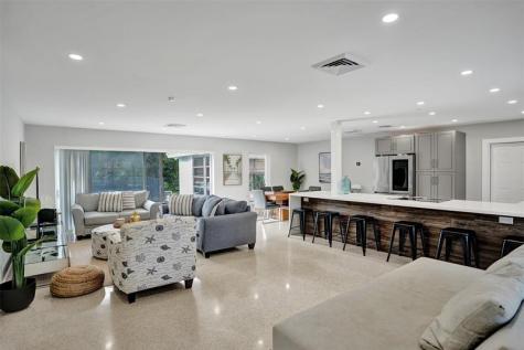 260 Allenwood Drive Lauderdale By The Sea FL 33308