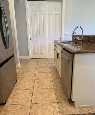 11877 NW 83rd Place Parkland FL 33076