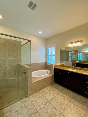 11877 NW 83rd Place Parkland FL 33076