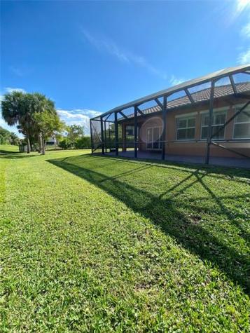 11877 NW 83rd Place Parkland FL 33076