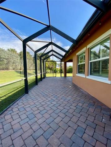 11877 NW 83rd Place Parkland FL 33076