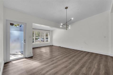 1705 SW 10th Street Fort Lauderdale FL 33312