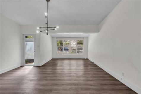 1705 SW 10th Street Fort Lauderdale FL 33312