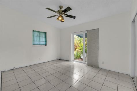 1705 SW 10th Street Fort Lauderdale FL 33312