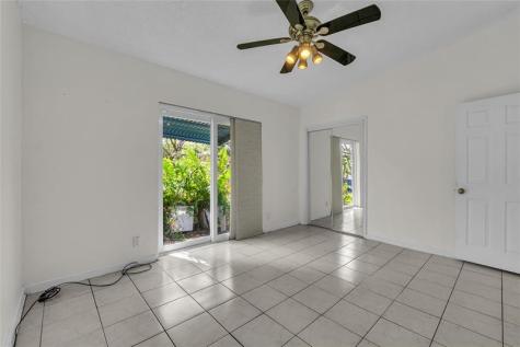 1705 SW 10th Street Fort Lauderdale FL 33312