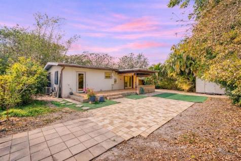 1705 SW 10th Street Fort Lauderdale FL 33312