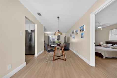 8950 NW 13th Street Plantation FL 33322