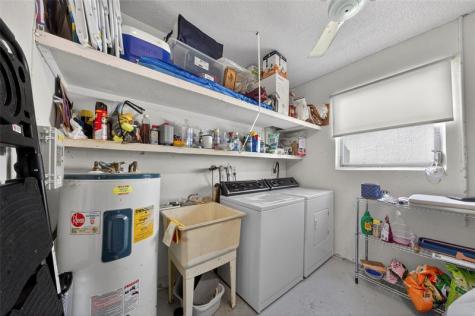 8950 NW 13th Street Plantation FL 33322