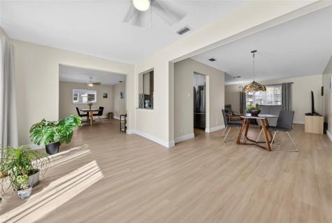 8950 NW 13th Street Plantation FL 33322