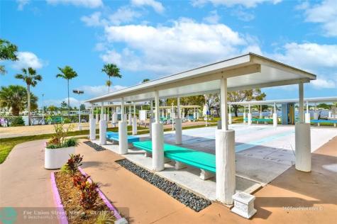 3079 Lakeshore Drive Fort Lauderdale FL 33312