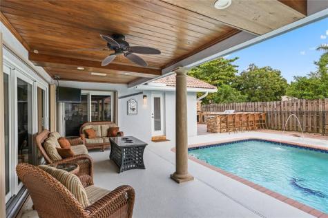 1459 NW 113th Terrace Coral Springs FL 33071