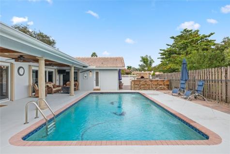 1459 NW 113th Terrace Coral Springs FL 33071