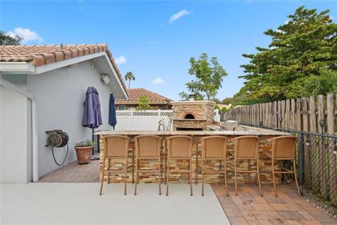 1459 NW 113th Terrace Coral Springs FL 33071