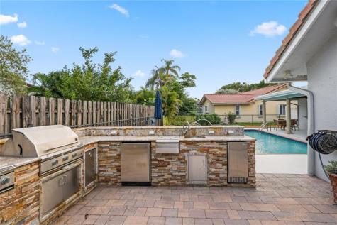 1459 NW 113th Terrace Coral Springs FL 33071