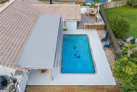 1459 NW 113th Terrace Coral Springs FL 33071