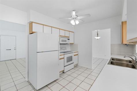 6800 NW 74th Place Tamarac FL 33321