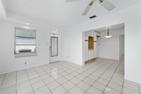 6800 NW 74th Place Tamarac FL 33321